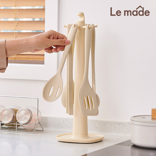 �����̵� �Ǹ��� ��������+Ȧ�� 7����Ʈ